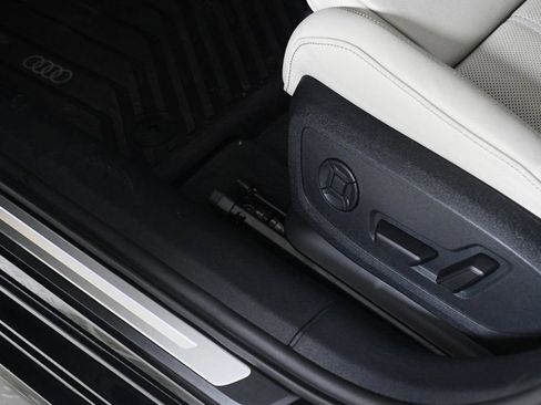 Used 2026 Audi A6 Premium Plus w/ Premium Plus Package image 18