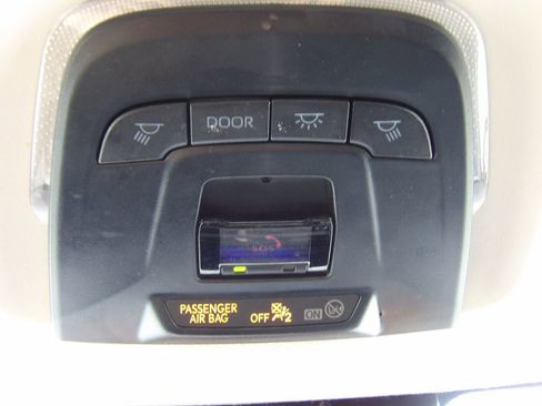 Used 2025 Toyota Corolla LE FWD image 21