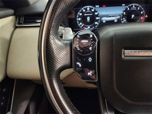 Used 2018 Land Rover Range Rover Velar R-Dynamic SE image 28
