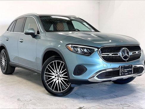 New 2026 Mercedes-Benz GLC 300 image 1