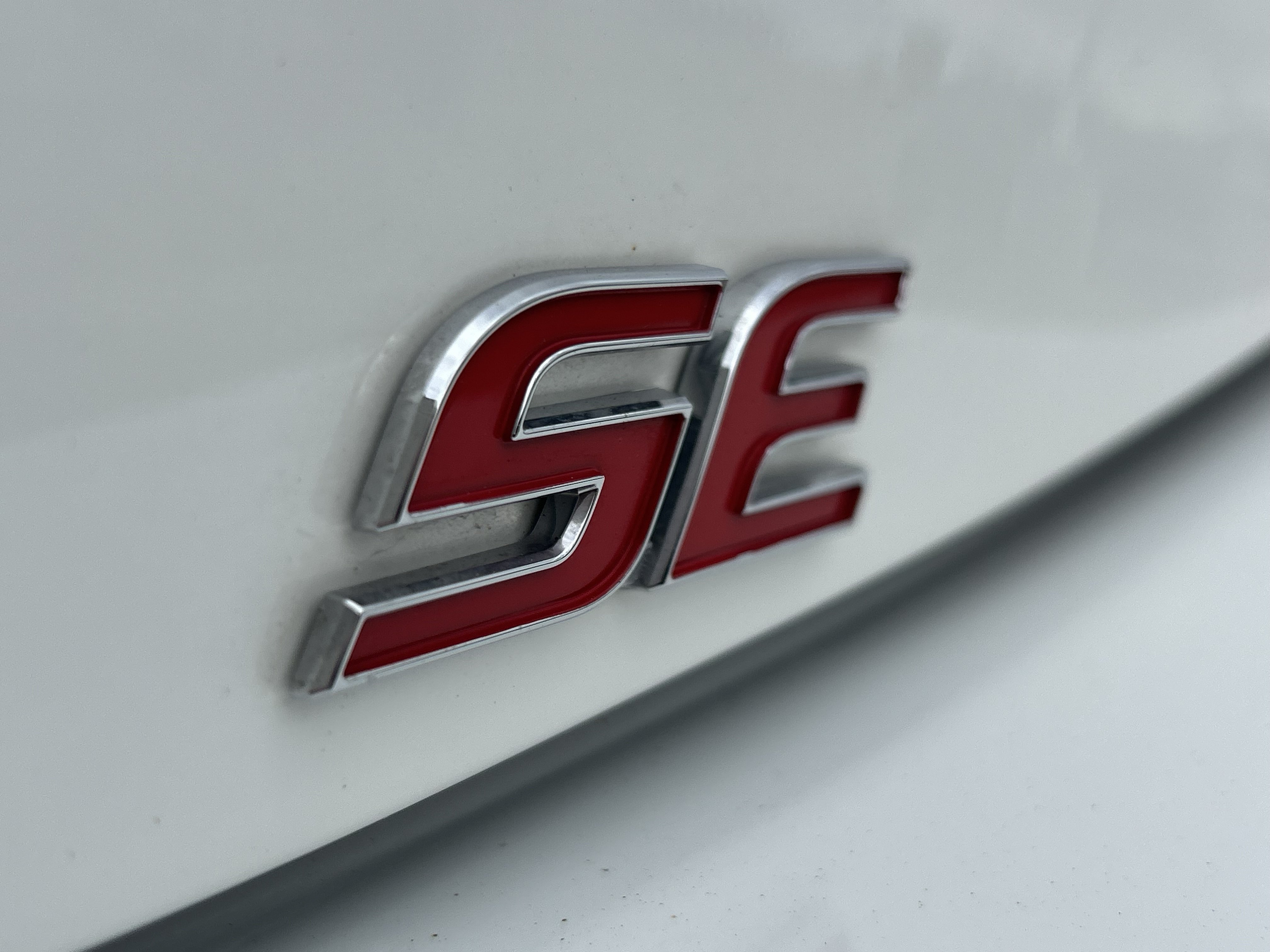 Certified 2024 Toyota Corolla SE w/ SE Package FWD image 9