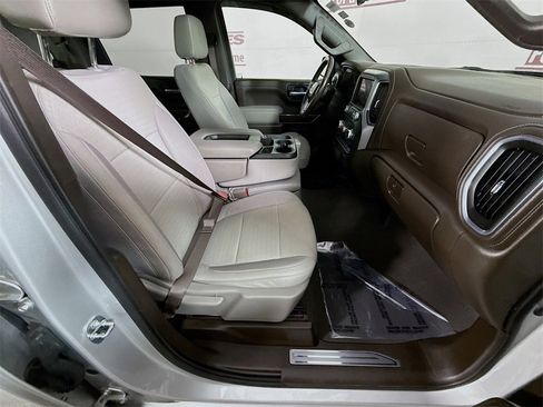 Used 2021 GMC Sierra 1500 SLE w/ X31 Off-Road Package image 29