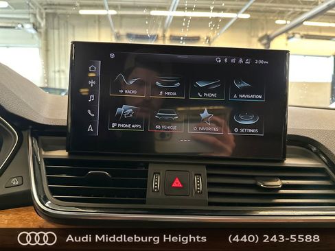 Used 2023 Audi Q5 2.0T Prestige w/ Prestige Package image 21
