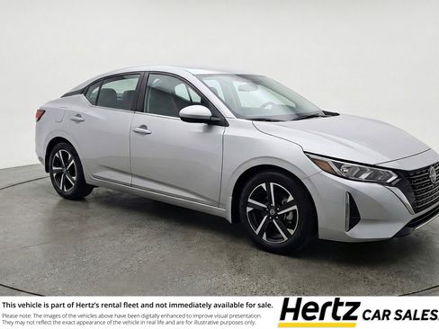 Used 2025 Nissan Sentra SV image 1