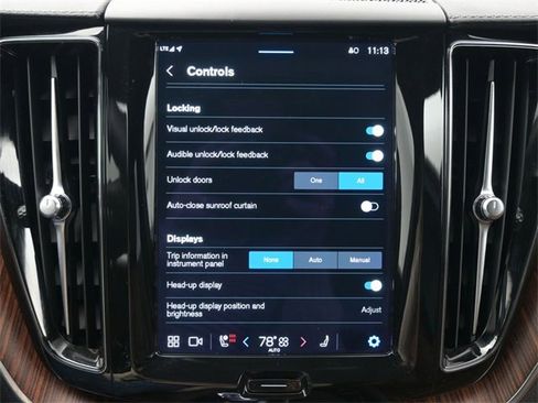 Used 2023 Volvo XC60 B5 Ultimate w/ Climate Package image 18