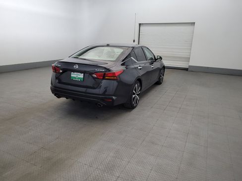 Used 2019 Nissan Altima 2.5 Platinum FWD image 9
