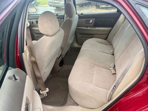 Used 2002 Ford Taurus LX FWD image 13