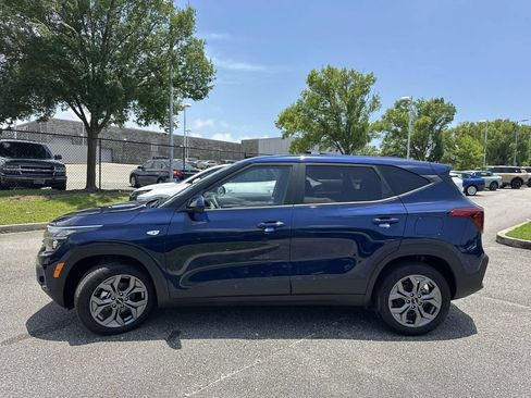 Used 2026 Kia Seltos LX FWD image 33