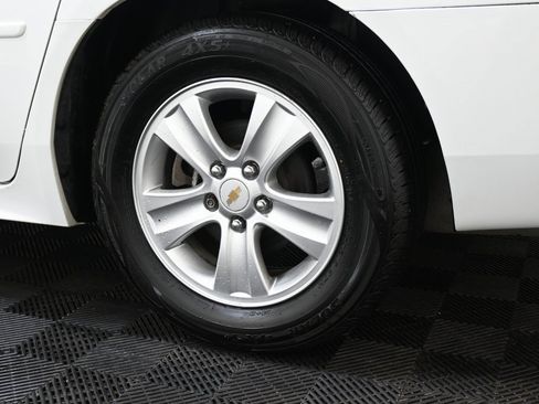 Used 2014 Chevrolet Impala Limited LS image 27