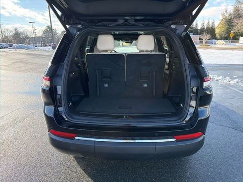 Used 2025 Jeep Grand Cherokee L Limited w/ Trailer Tow Package image 8