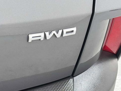 Used 2025 Ford Escape ST-Line Select AWD/4WD image 27