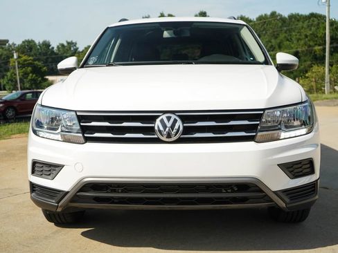 Used 2021 Volkswagen Tiguan SE FWD image 15