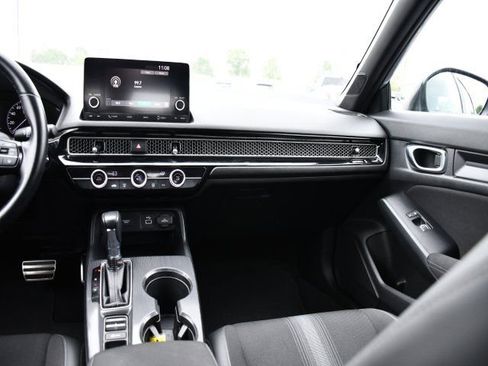 Used 2023 Honda Civic Sport image 20