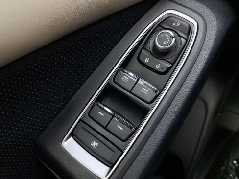 Used 2022 Subaru Ascent Touring image 26