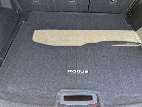 Used 2023 Nissan Rogue S AWD/4WD image 20