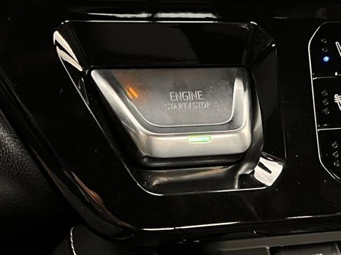 New 2026 GMC Sierra 2500 AT4X image 18