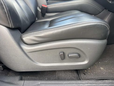 Used 2024 Nissan Murano SV AWD/4WD image 10