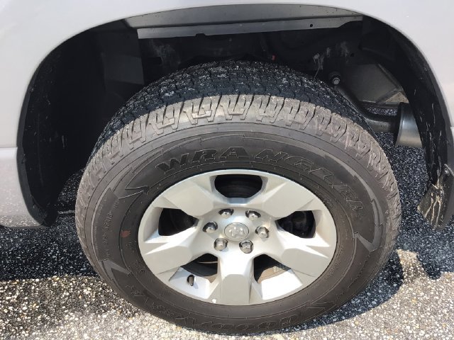 Used 2022 RAM 1500 Big Horn AWD/4WD image 16