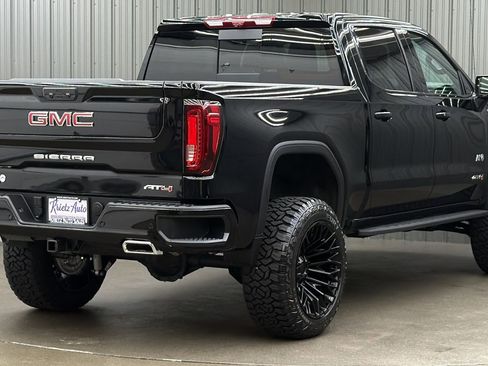 Used 2026 GMC Sierra 1500 AT4 w/ AT4 Premium Package AWD/4WD image 5