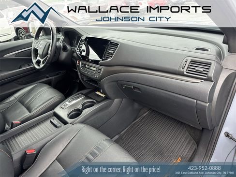 Used 2023 Honda Passport TrailSport image 38