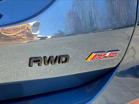 Used 2024 Chevrolet Equinox RS w/ LPO, Floor Liner Package AWD/4WD image 15
