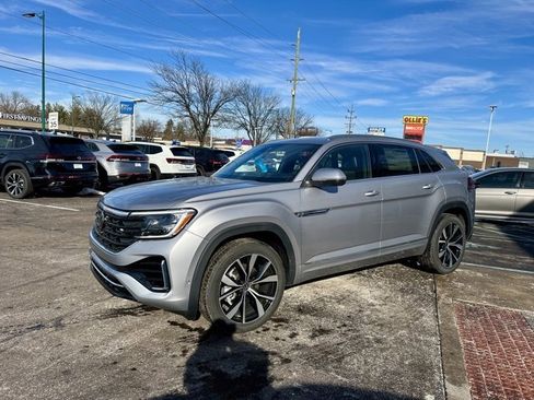 New 2025 Volkswagen Atlas Cross Sport SEL Premium R-Line image 3