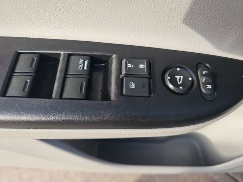 Used 2016 Honda Accord LX image 25
