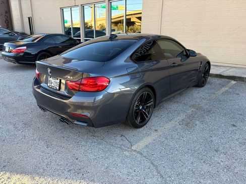 Used 2017 BMW M4 Coupe image 10