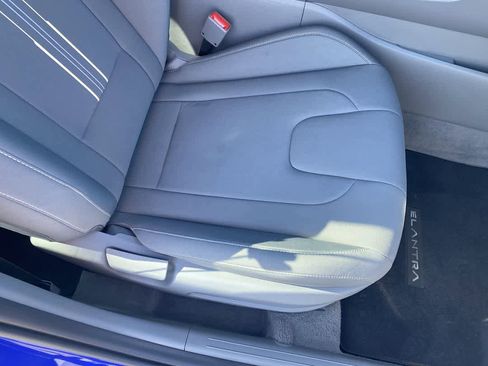 Used 2025 Hyundai Elantra Sport image 22