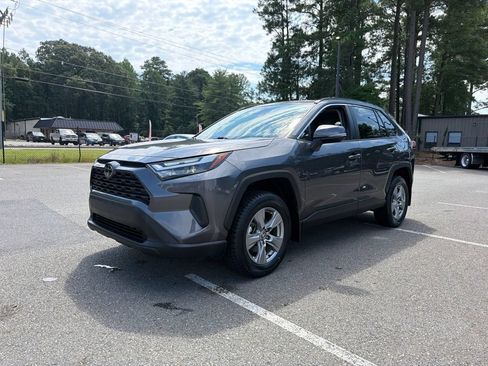Used 2024 Toyota RAV4 XLE w/ Convenience Package AWD/4WD image 2