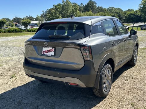 New 2026 Nissan Kicks S FWD image 5