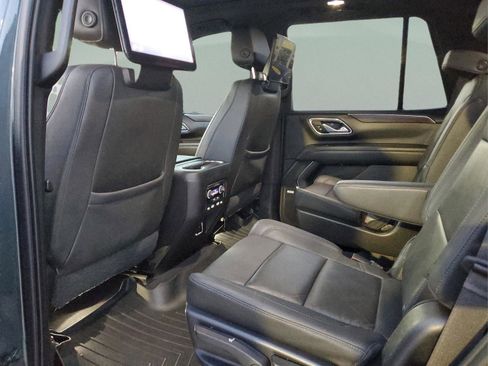 Used 2021 Chevrolet Tahoe Z71 w/ Rear Media and Nav Package image 8