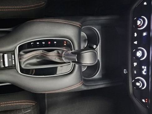 Used 2024 Honda HR-V Sport image 28