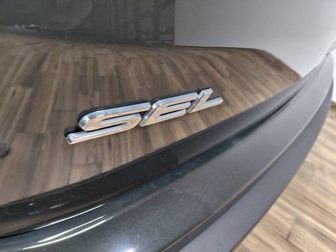Used 2024 Ford Edge SEL w/ Convenience Package AWD/4WD image 12