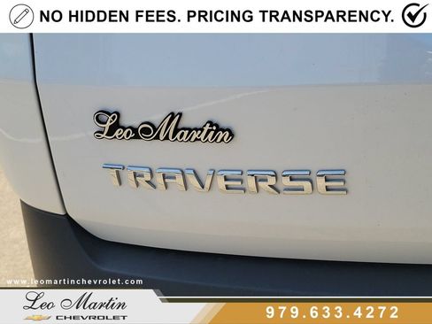 Used 2024 Chevrolet Traverse LT FWD image 5
