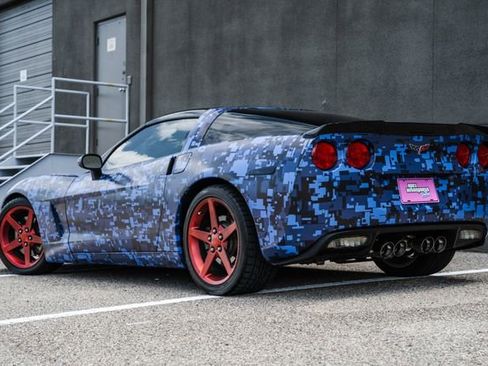 Used 2006 Chevrolet Corvette Coupe w/ Preferred Equipment Group image 10