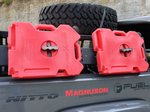 Used 2021 Jeep Gladiator Rubicon AWD/4WD image 10