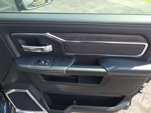 New 2026 RAM 2500 Laramie AWD/4WD image 35