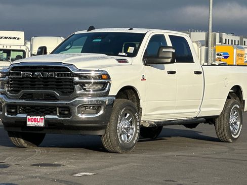 New 2026 RAM 2500 Tradesman image 7