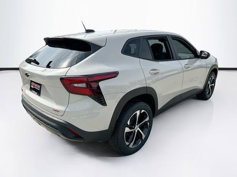 New 2026 Chevrolet Trax RS image 6