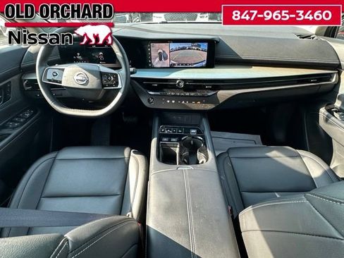 Used 2025 Nissan Murano SL AWD/4WD image 14