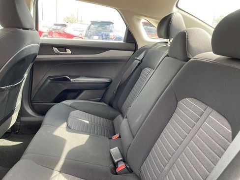 Used 2025 Kia K5 LXS image 9