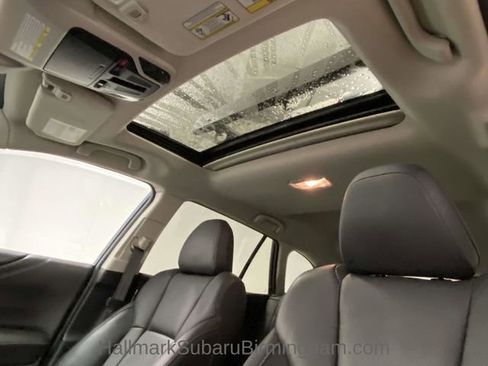 Certified 2022 Subaru Outback Limited image 16