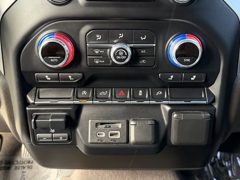 Used 2021 GMC Sierra 1500 SLT image 26