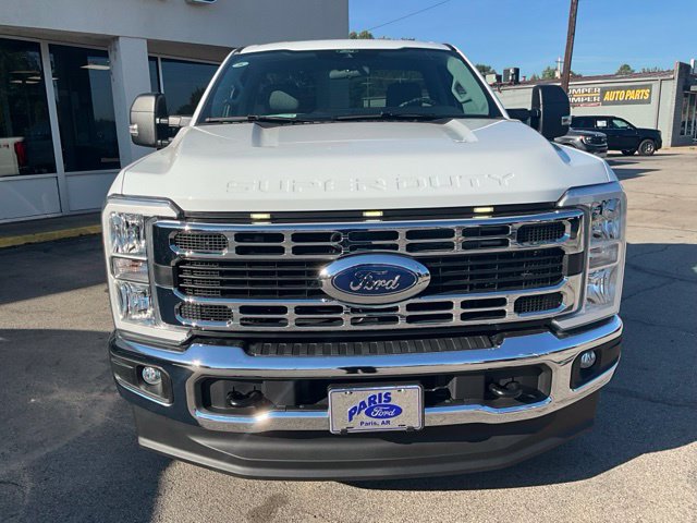 Used 2025 Ford F350 XLT w/ FX4 Off-Road Package AWD/4WD image 5