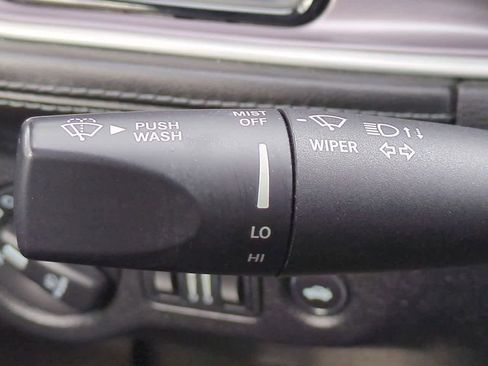 Used 2022 Dodge Challenger R/T w/ Plus Package image 26