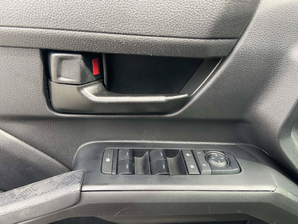 Used 2025 Toyota Tacoma SR5 RWD image 11