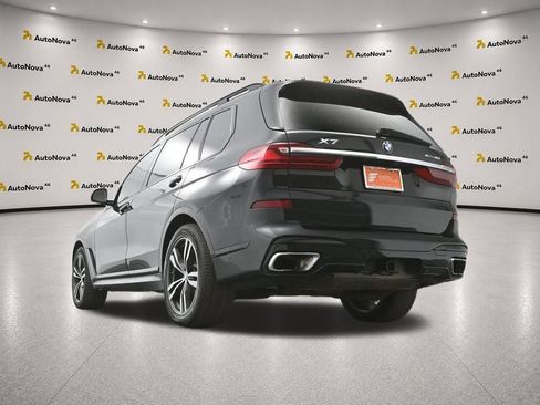 Used 2021 BMW X7 xDrive40i w/ M Sport Package AWD/4WD image 54