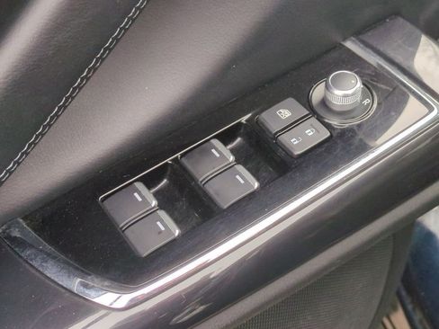 Used 2019 MAZDA CX-9 Touring image 12