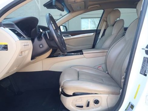 Used 2016 Hyundai Genesis 3.8 w/ Option Group 03 image 12